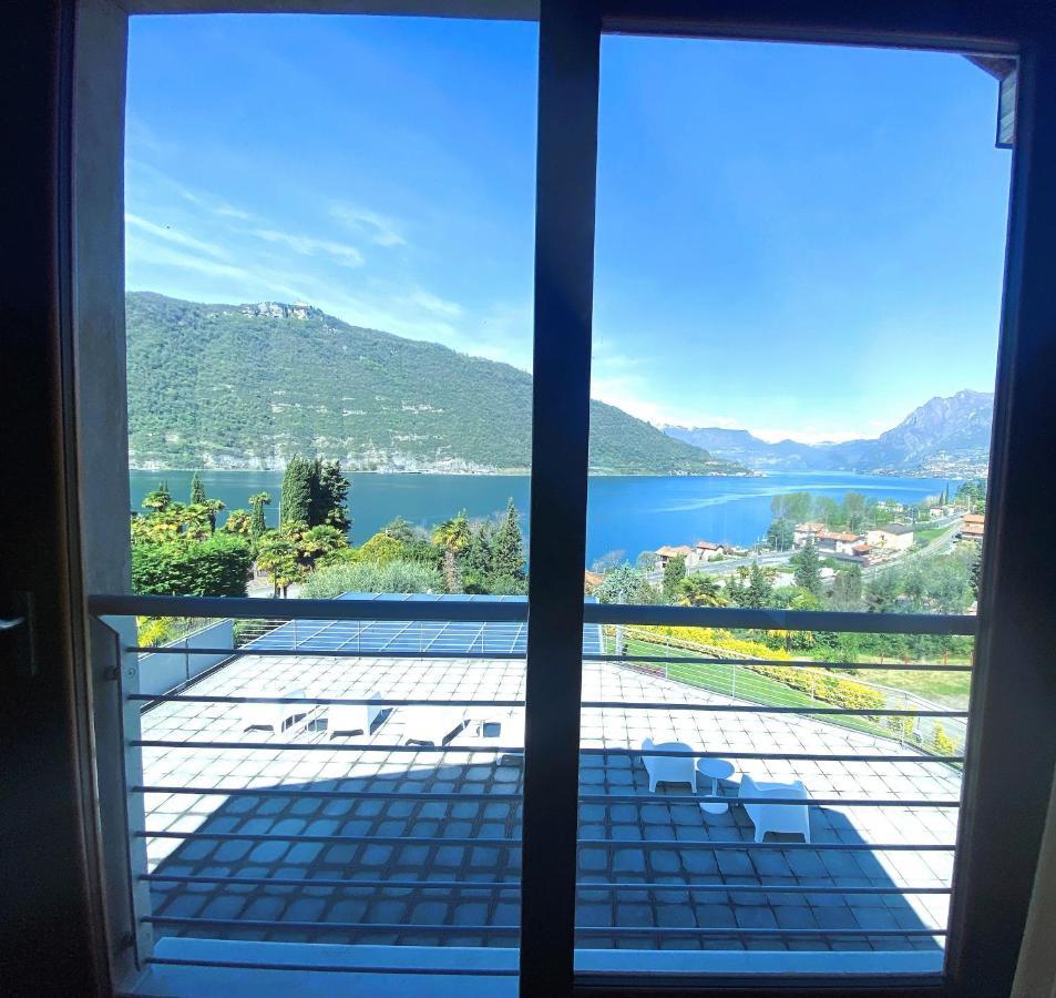 Vela Di Soleville Camere Con E Senza Vista Lago Con Ristorante & Pizzeria Sale Marasino Luaran gambar