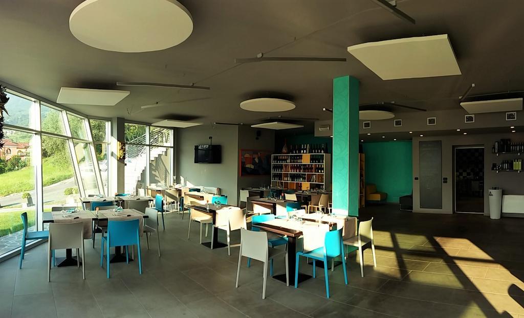 Vela Di Soleville Camere Con E Senza Vista Lago Con Ristorante & Pizzeria Sale Marasino Luaran gambar